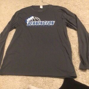 Women’s size medium Bennington Badgers basketball shirt
